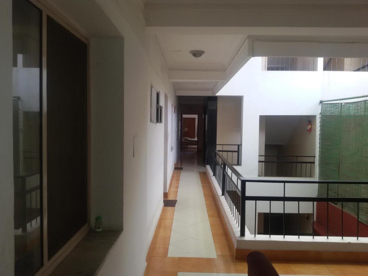 Hotel Tapti Saral Μποπάλ Εξωτερικό φωτογραφία