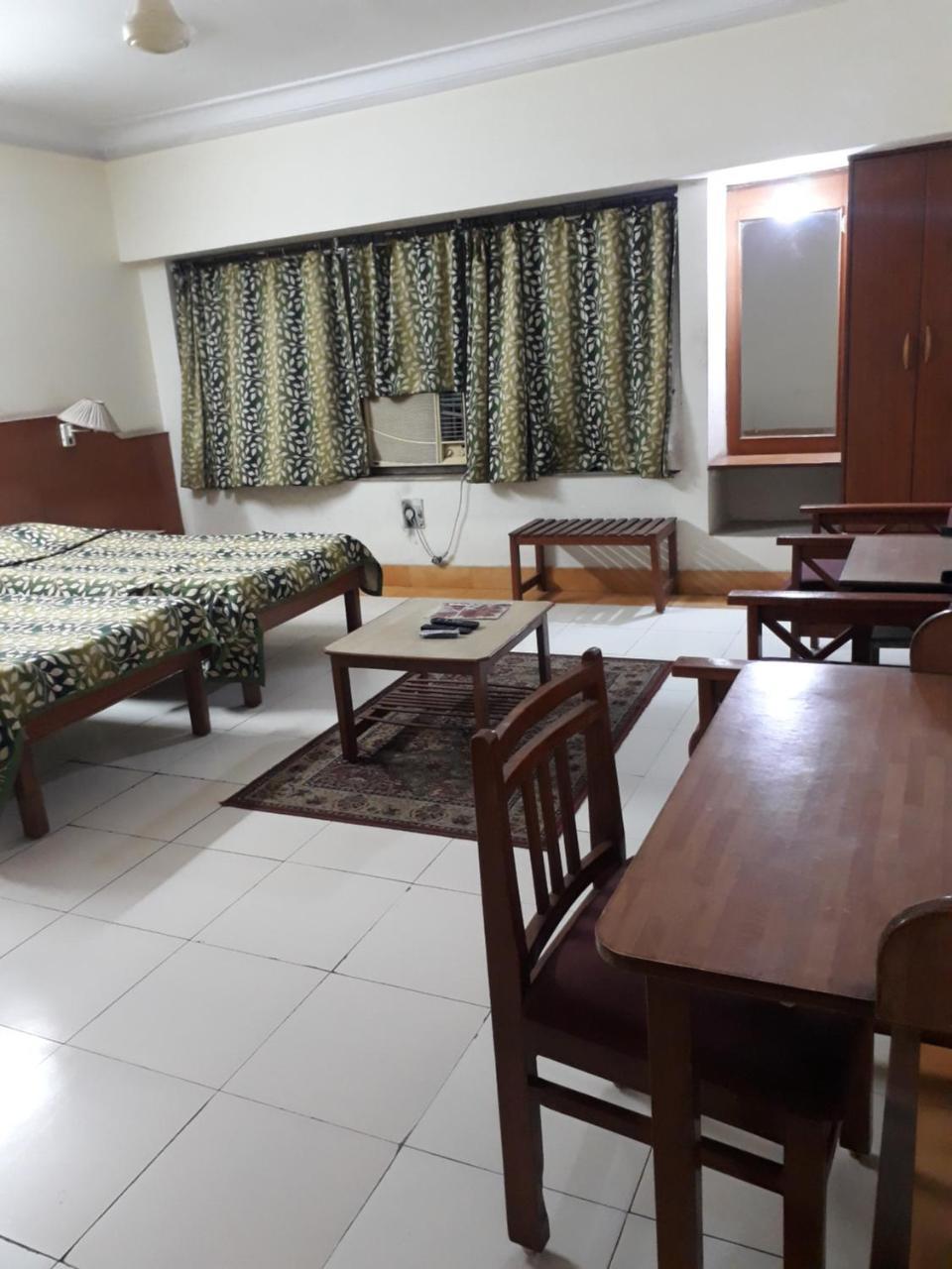 Hotel Tapti Saral Μποπάλ Εξωτερικό φωτογραφία